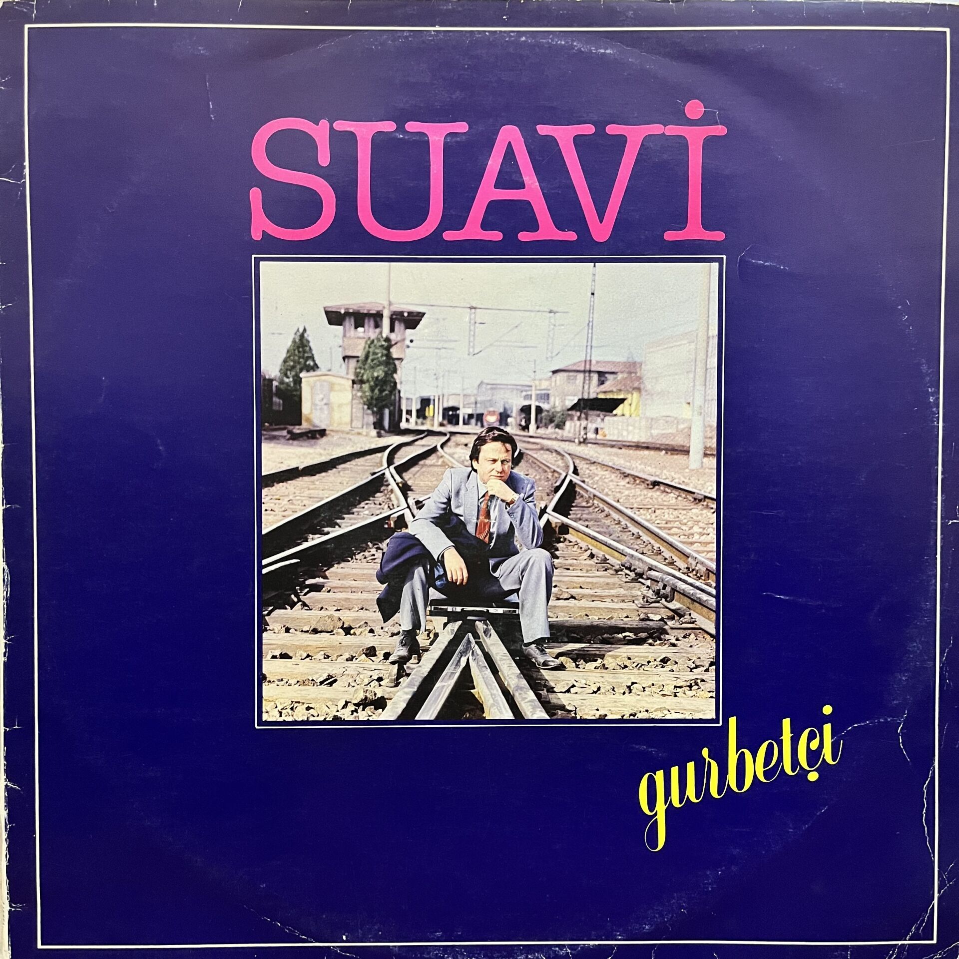 SUAVİ GURBETÇİ