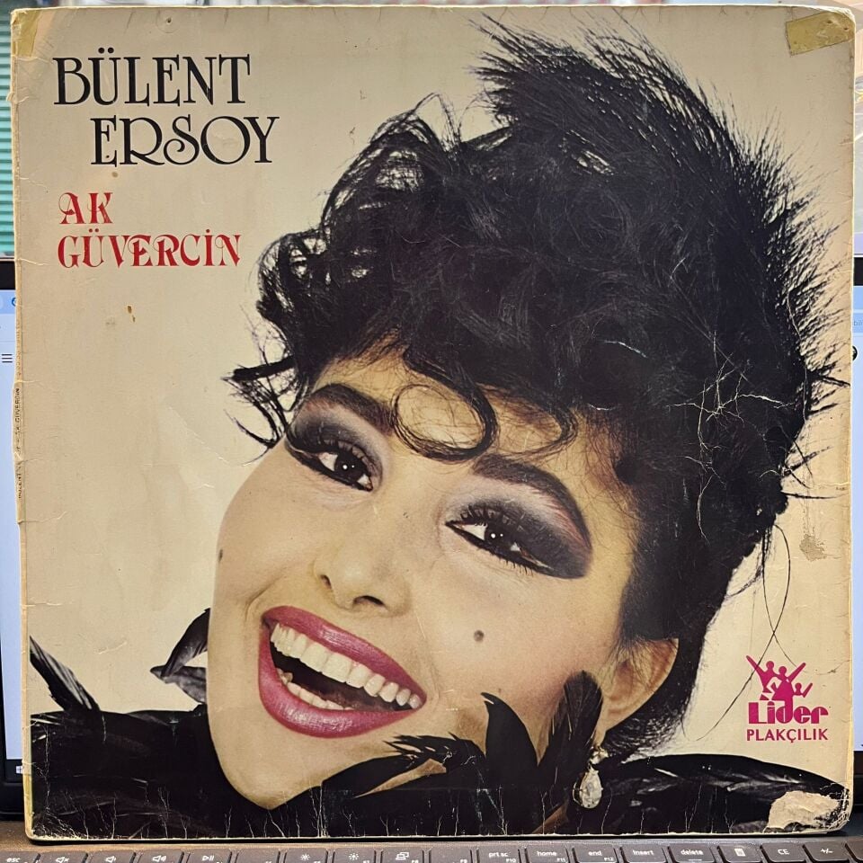 Bülent Ersoy – Ak Güvercin