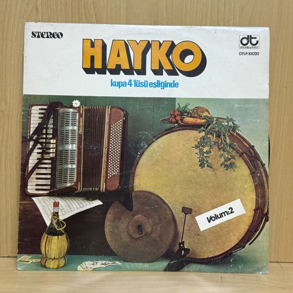 Hayko (2), Kupa Dörtlüsü – Hayko Kupa 4’lüsü Eşliğinde Volum: 2