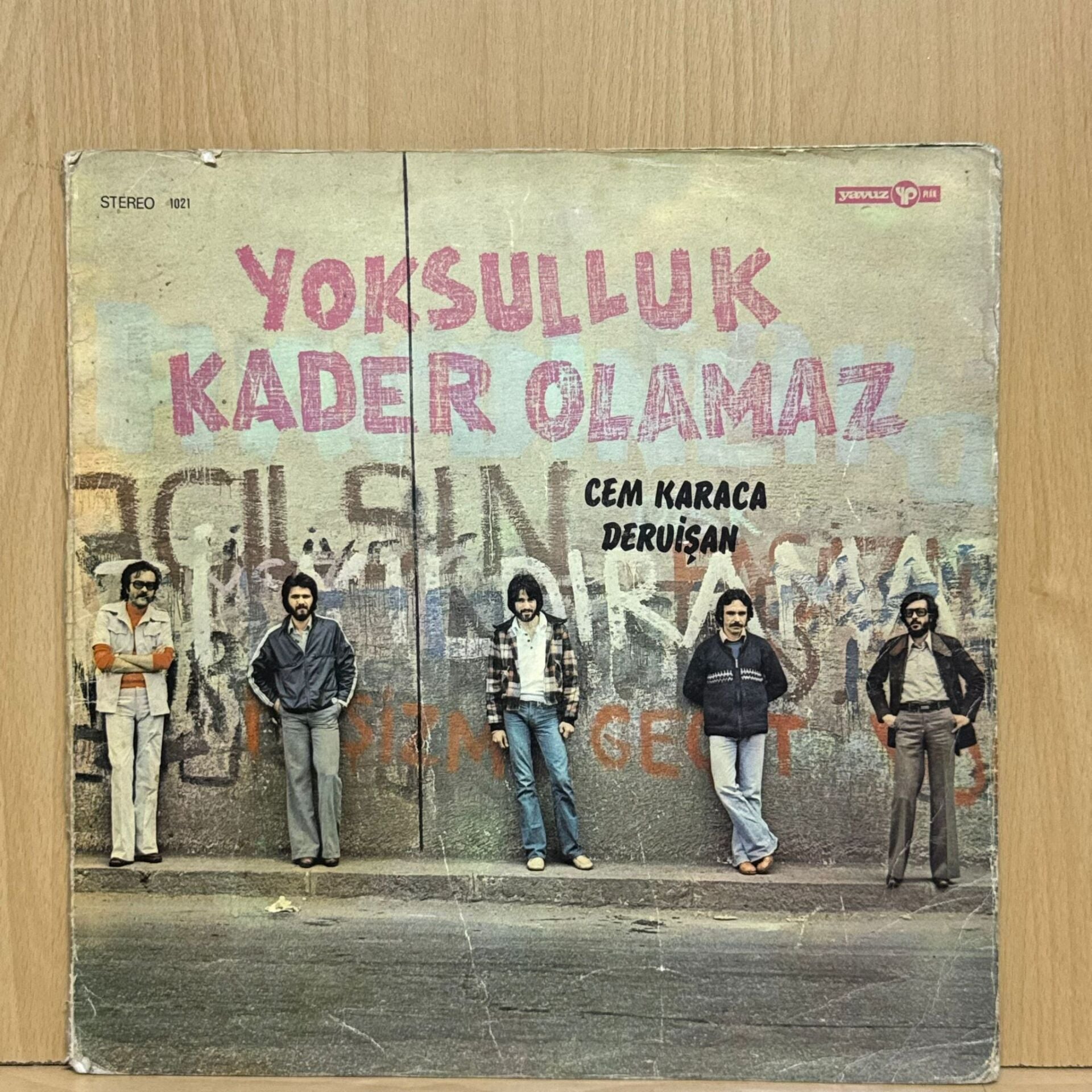 Cem Karaca, Dervişan – Yoksulluk Kader Olamaz