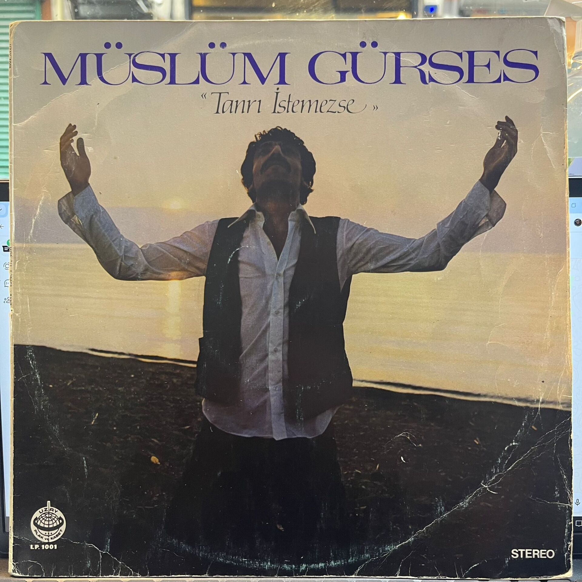 Müslüm Gürses – Tanrı İstemezse