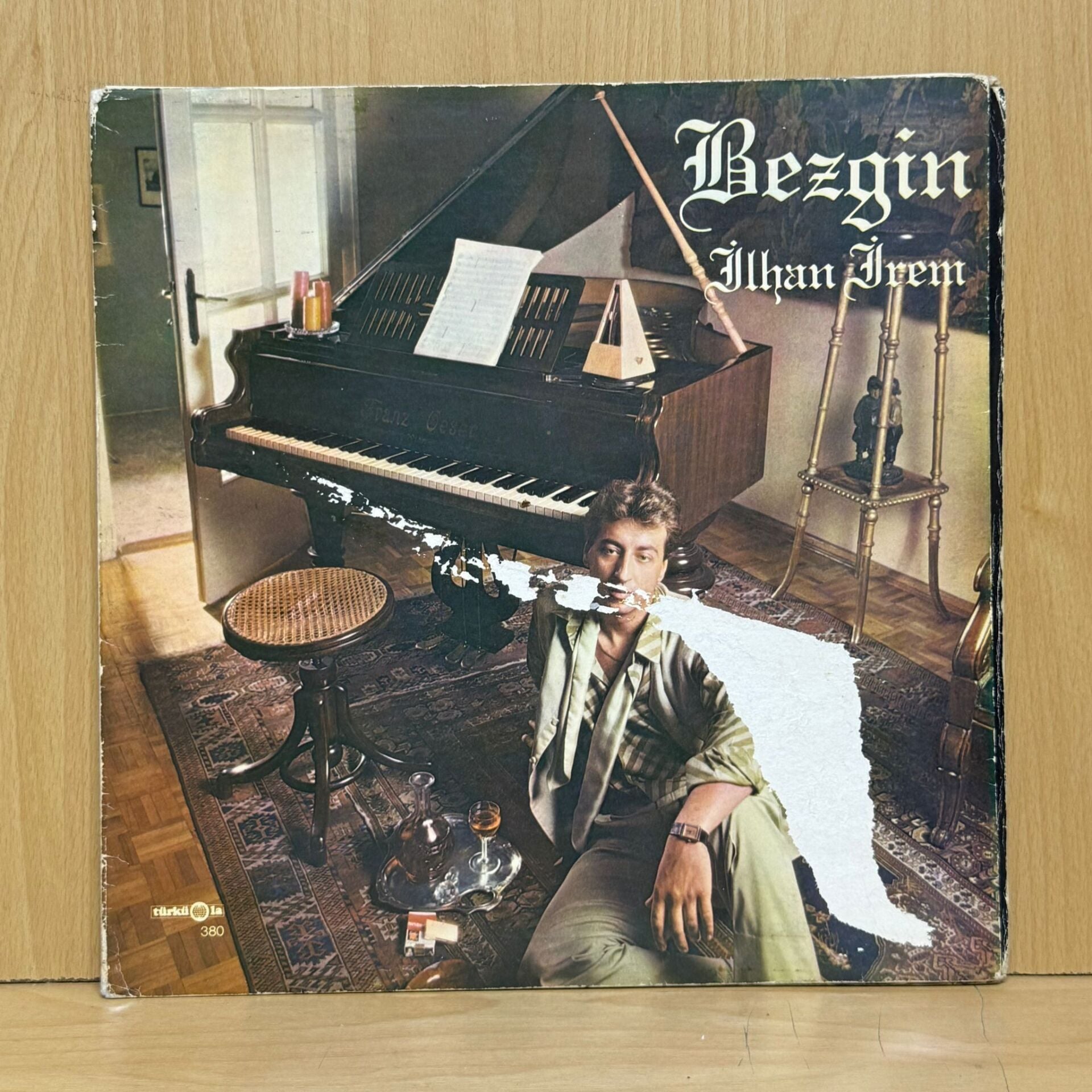 İlhan İrem – Bezgin