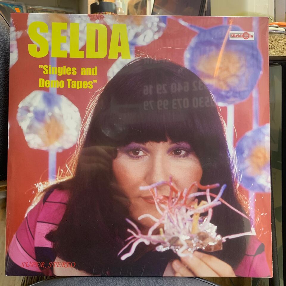 Aşık Veysel –Dostlar Beni Hatırlasın