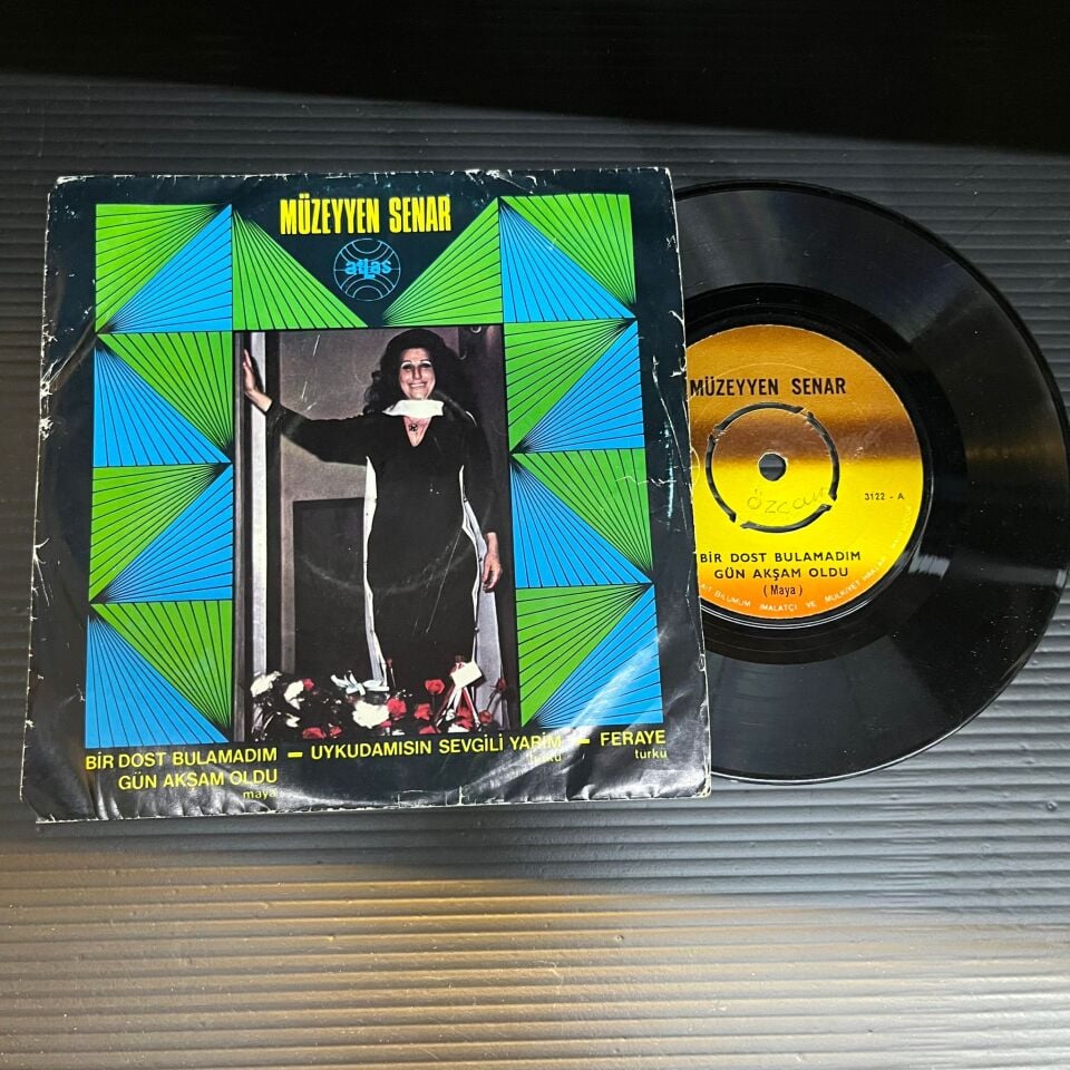 Müzeyyen Senar – Bir Dost Bulamadım Gün Akşam Oldu / Uykudamısın Sevgili Yarim / Feraye