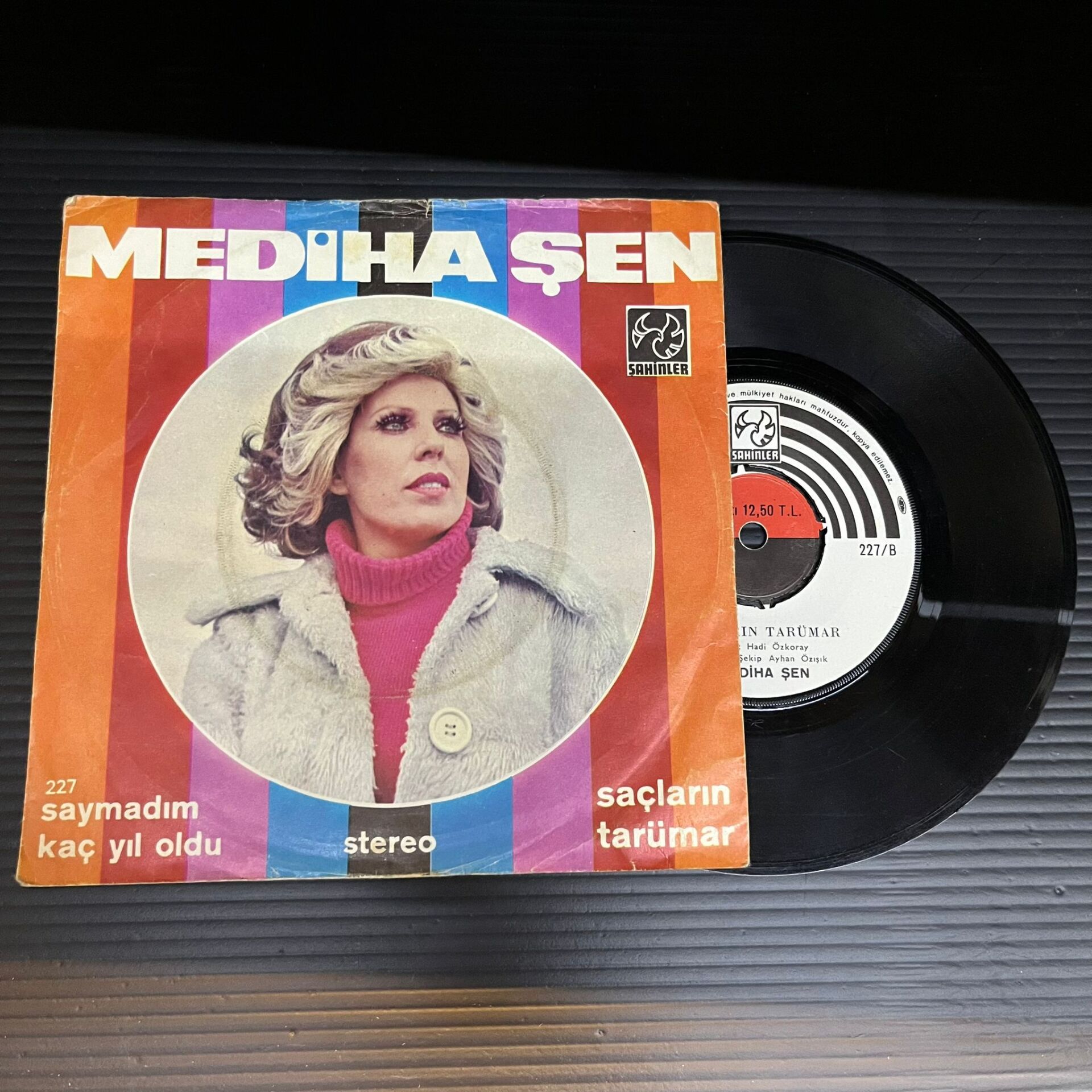 Mediha Şen* – Saymadım Kaç Yıl Oldu / Saçların Tarümar