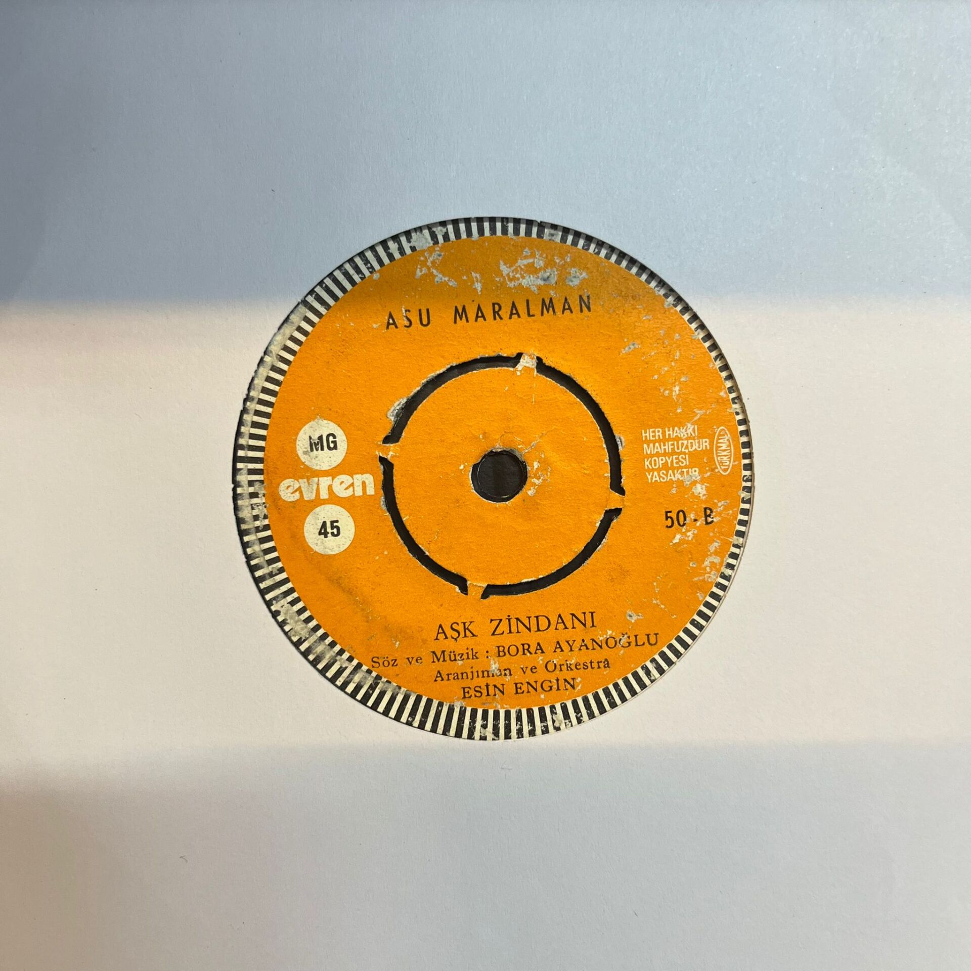 Asu Maralman – Aşk mı Borçlandım Ben Sana / Aşk Zindanı