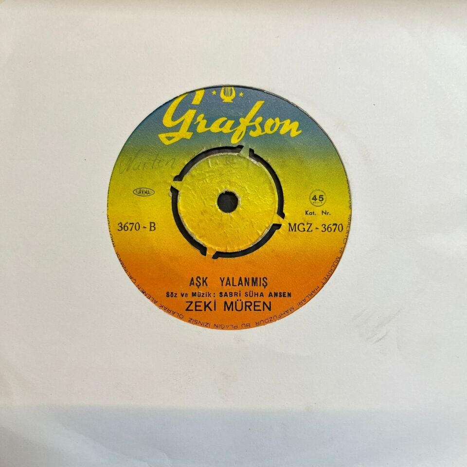 Zeki Müren – Seninle Düştüm Dile / Aşk Yalanmış