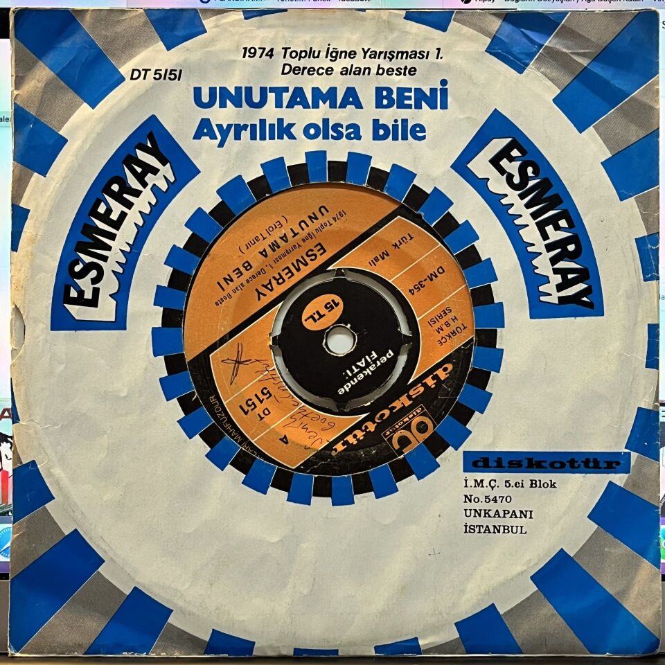 Esmeray – Unutama Beni / Ayrılık Olsa Bile