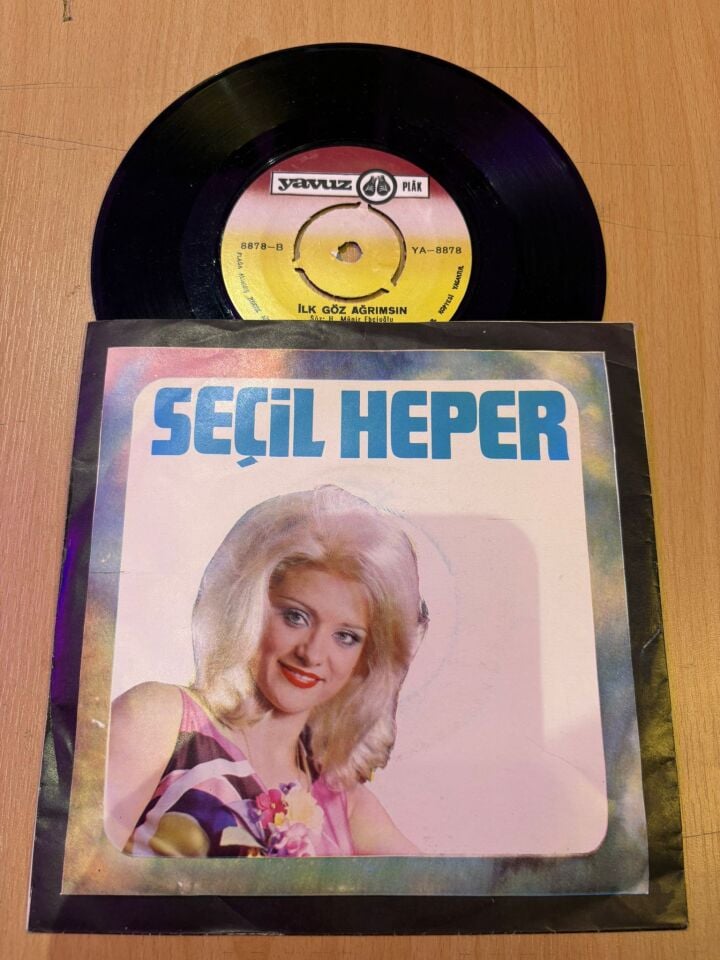 Seçil Heper – Yalvarırım Üzme Beni