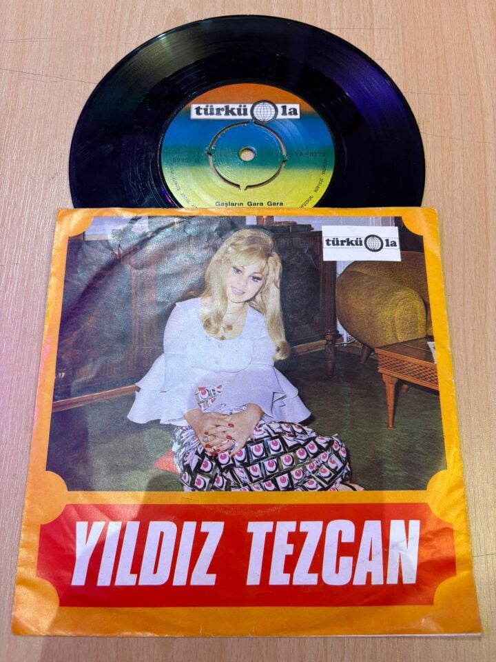 Yıldız Tezcan – Efkârlıyım Bu Gece / Gaşların Gara Gara