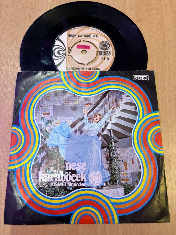 Neşe Karaböcek – Kısmet / Demedim Mi Ben Sana