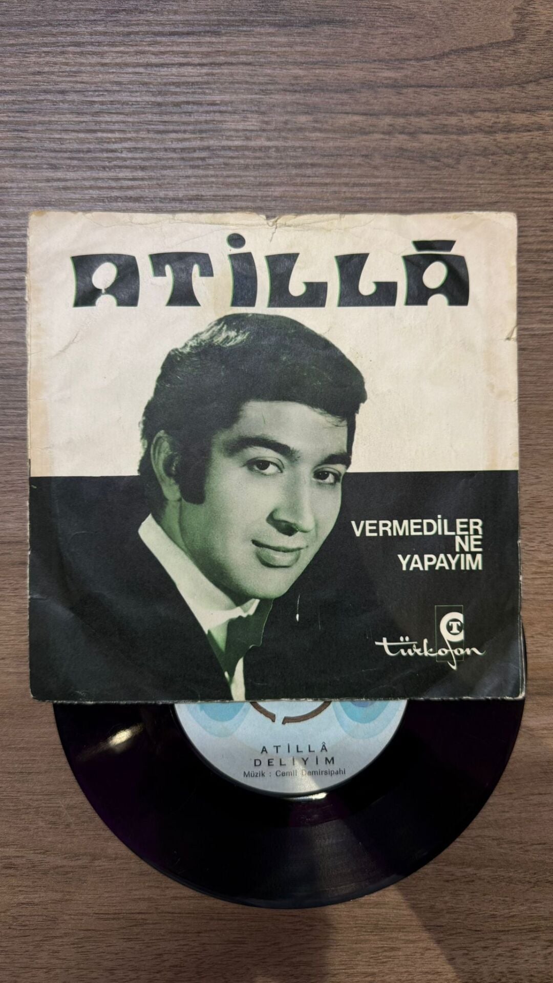 Atilla  – Vermediler Ne Yapayım/Deliyim