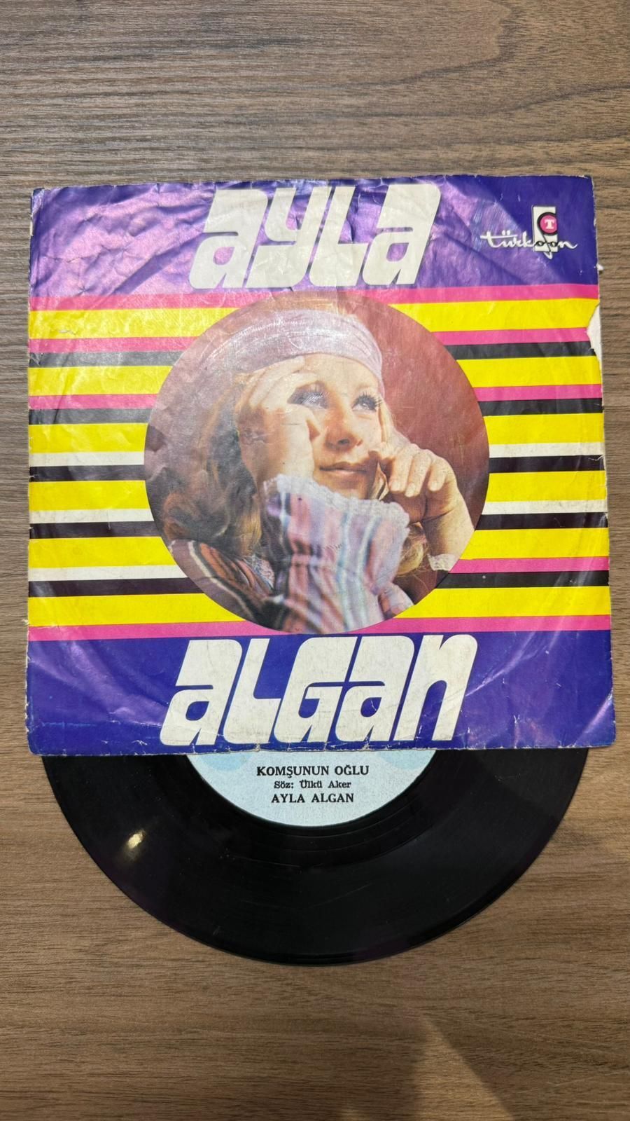Ayla Algan – Haberin Var Mı / Komşunun Oğlu