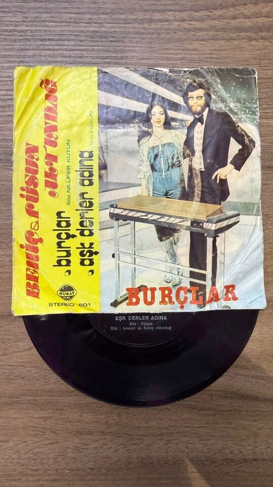 Behiç* & Füsun Altındağ – Burçlar / Aşk Derler Adına