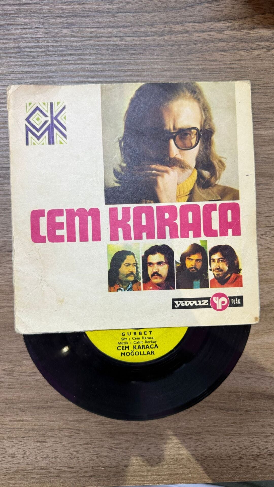 Cem Karaca & Moğollar – Namus Belası / Gurbet