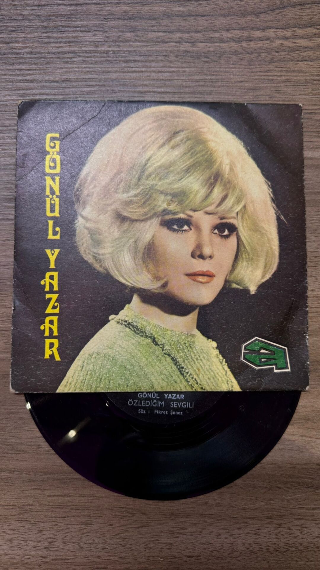 Gönül Yazar – Özlediğim Sevgili / Çalsın Sazlar