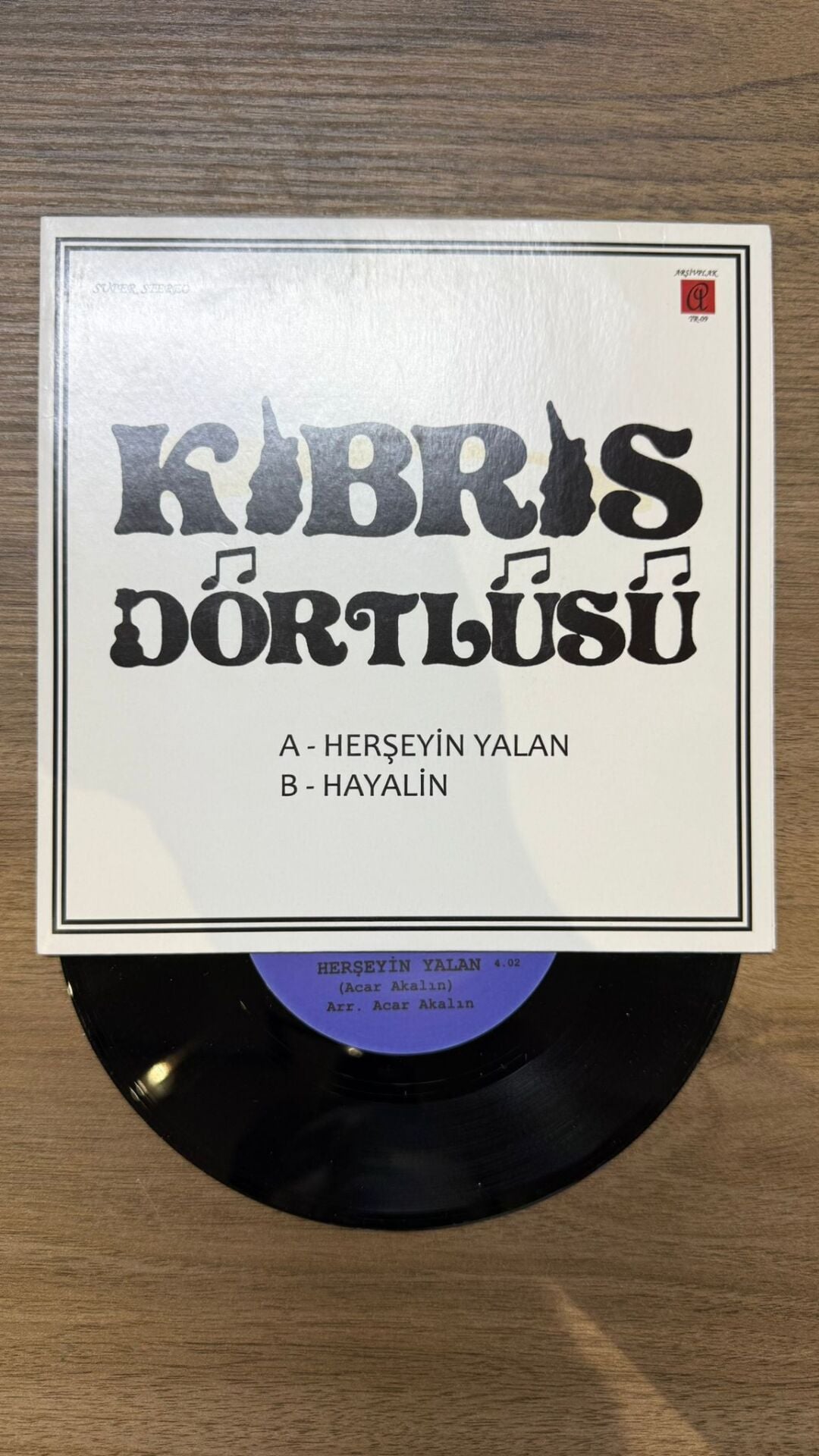 Kıbrıs Dörtlüsü – Herşeyin Yalan / Hayalin