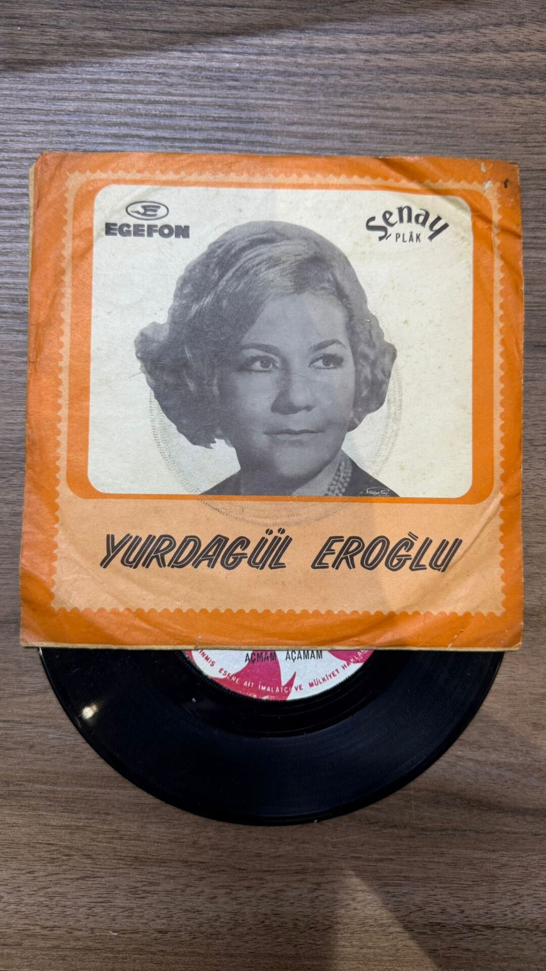 Yurdagül Eroğlu – Yalnız Bırakıp Gitme / Açmam Açamam