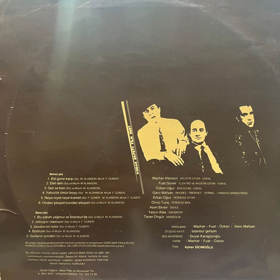 Mazhar Fuat Özkan* – Ele Güne Karşı Yapayalnız