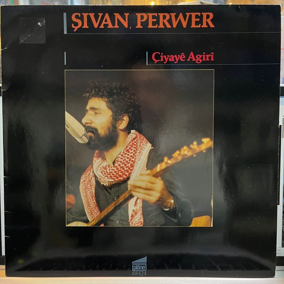 Şivan Perwer – The Kurdish Troubadour / Çiyayê Agirî