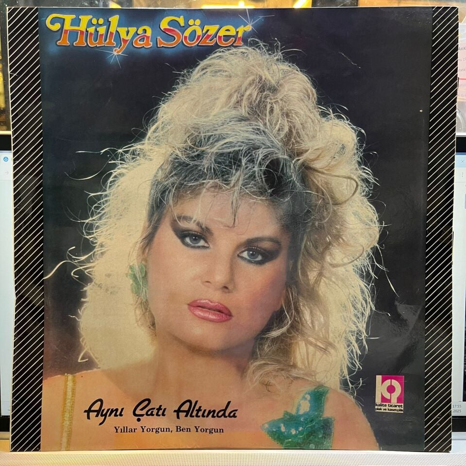 Hülya Sözer – Aynı Çatı Altında