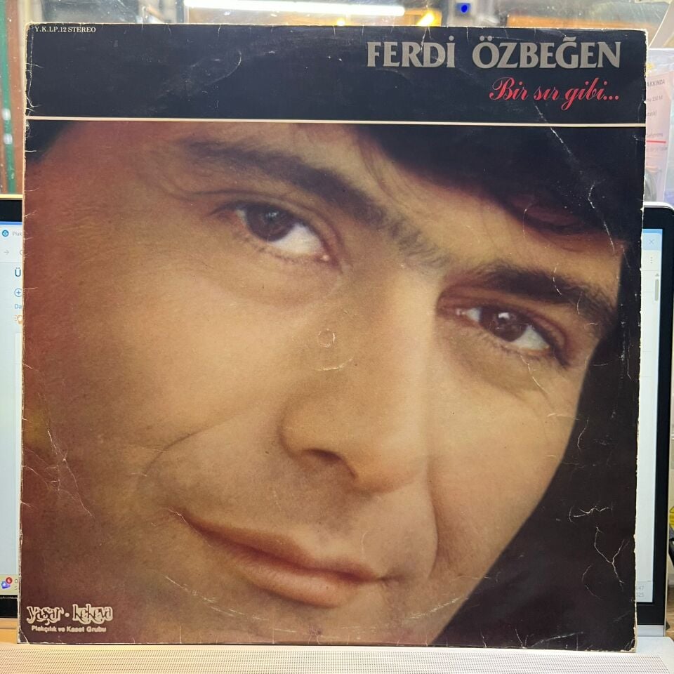 Ferdi Özbeğen –Bir Sır Gibi...