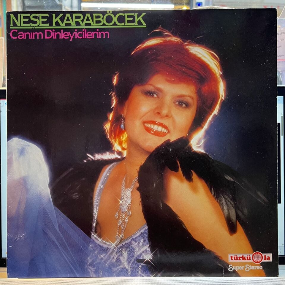 Neşe Karaböcek – Canım Dinleyicilerim