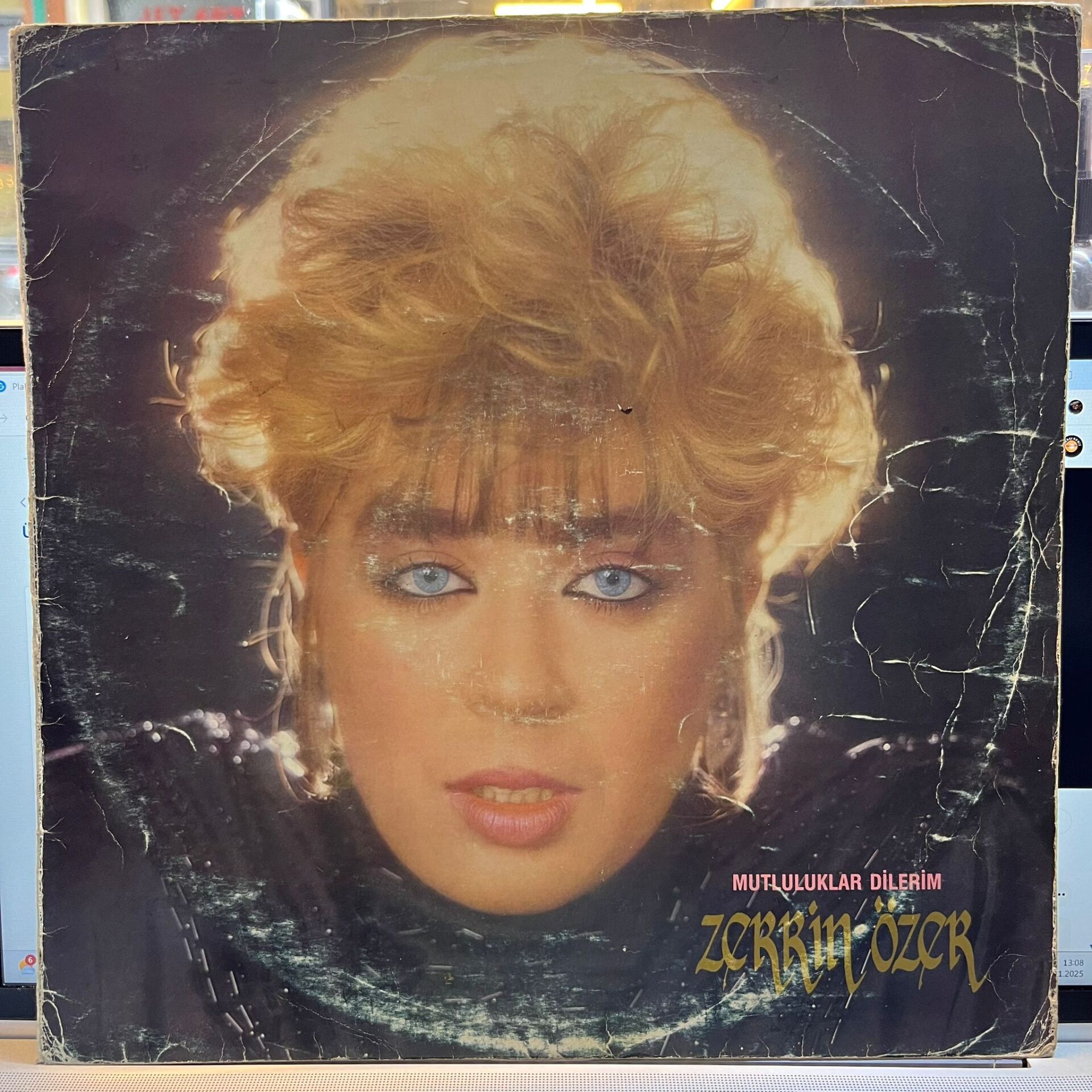 Zerrin Özer – Mutluluklar Dilerim