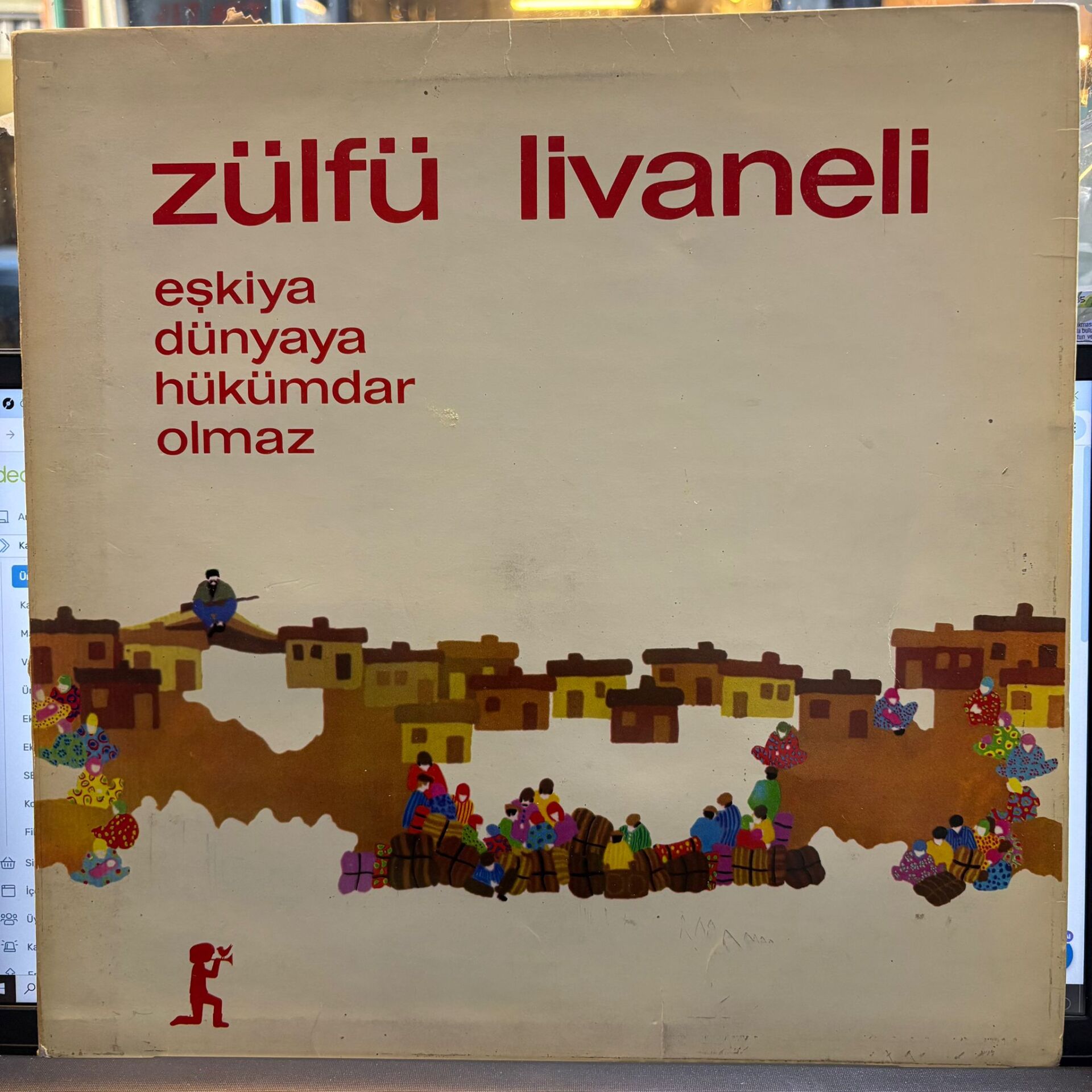 Zülfü Livaneli – Eşkiya Dünyaya Hükümdar Olmaz
