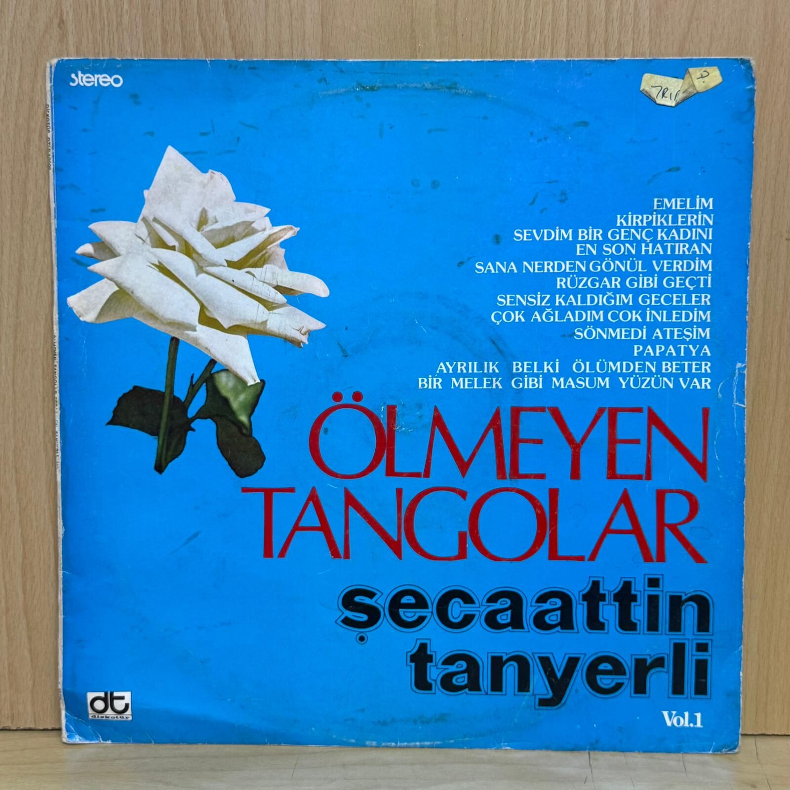 Şecaattin Tanyerli – Ölmeyen Tangolar