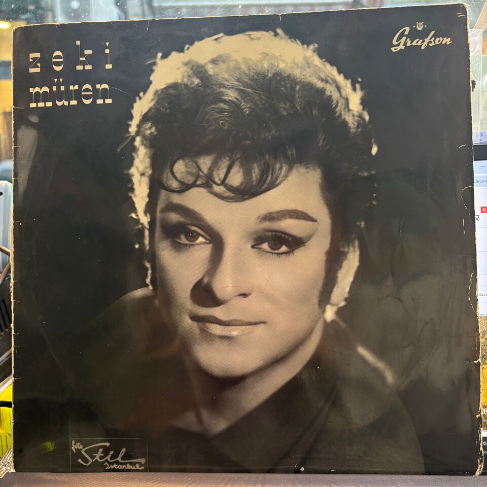 Zeki Müren – Zeki Müren