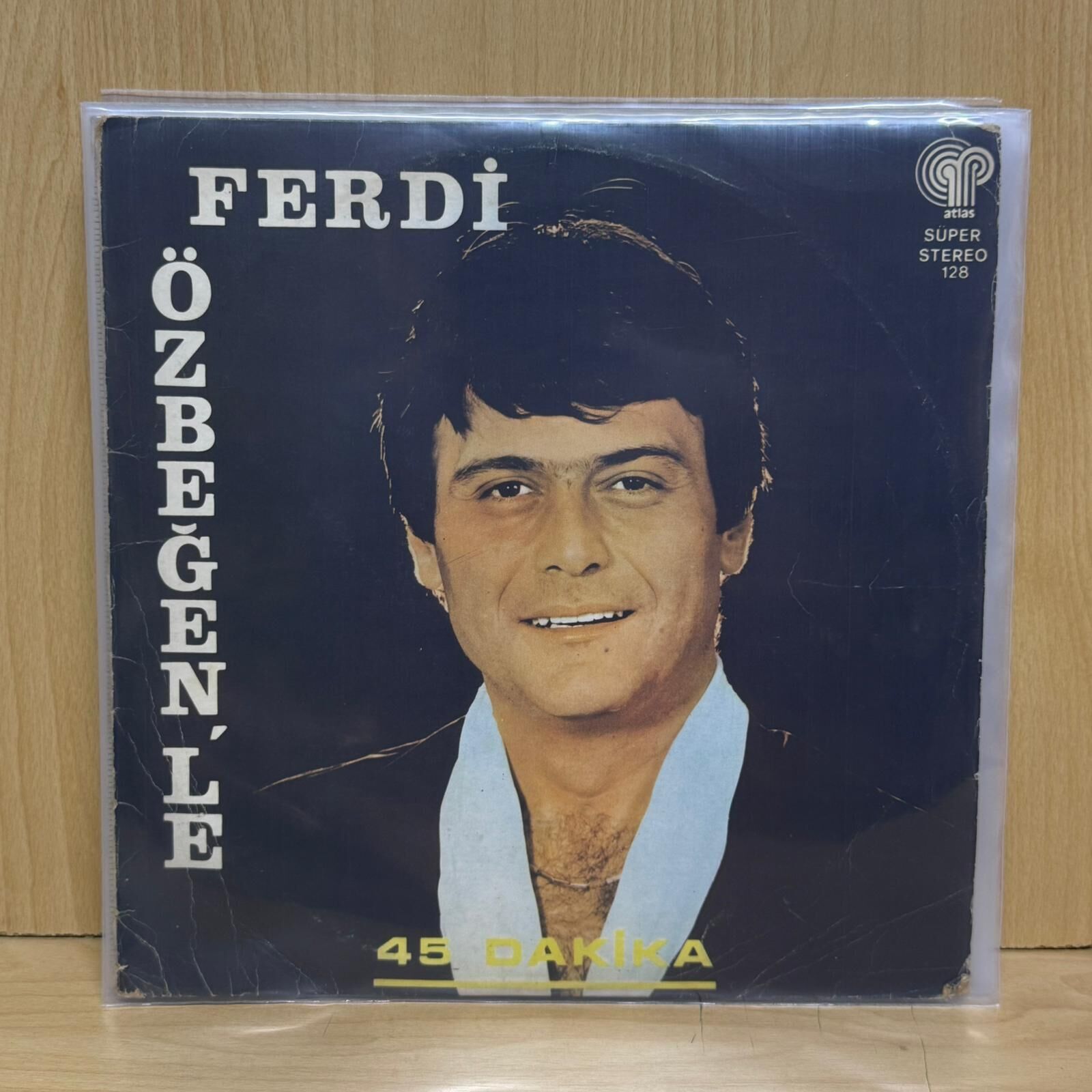 Ferdi Özbeğen – Ferdi Özbeğen'le 45 Dakika