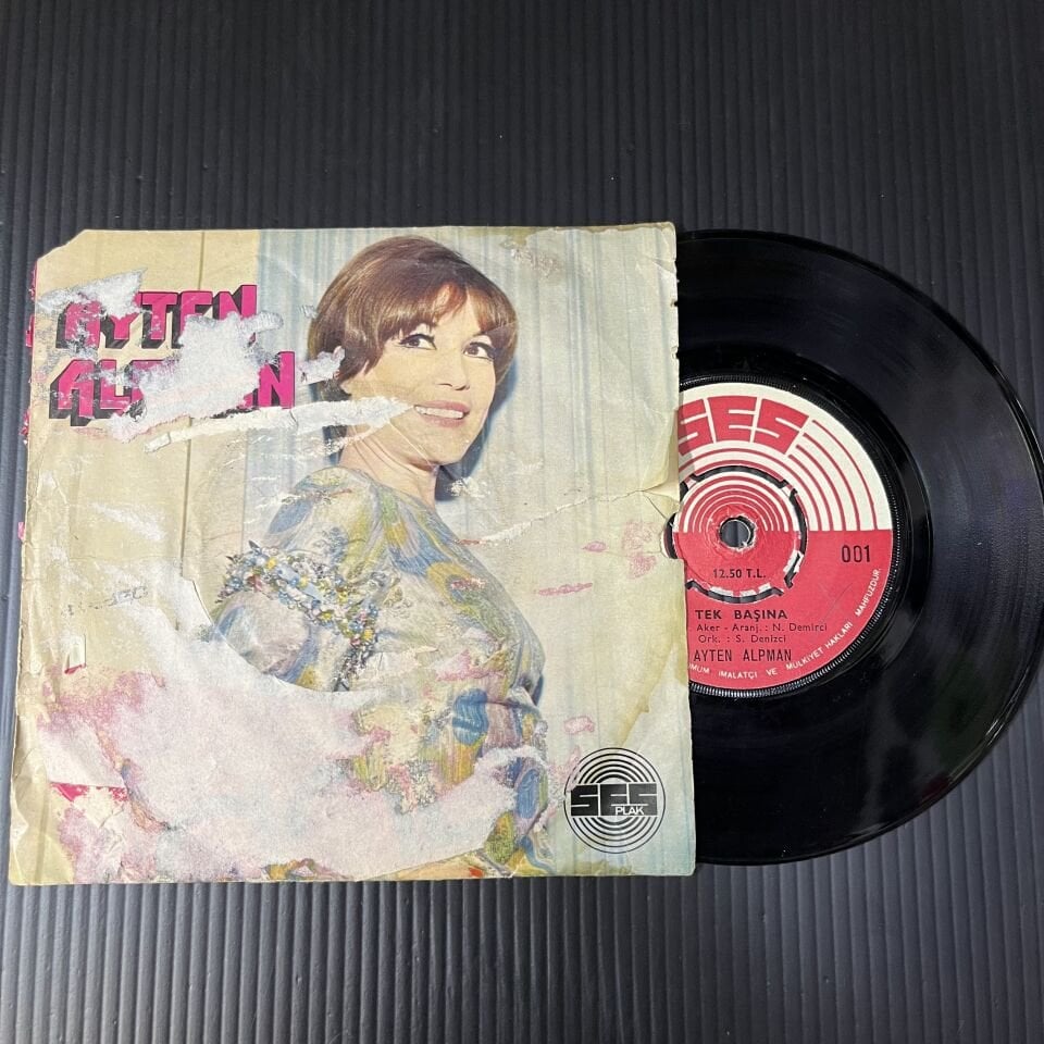 Ayten Alpman – Tek Başına / Sevince Her Şey Başka