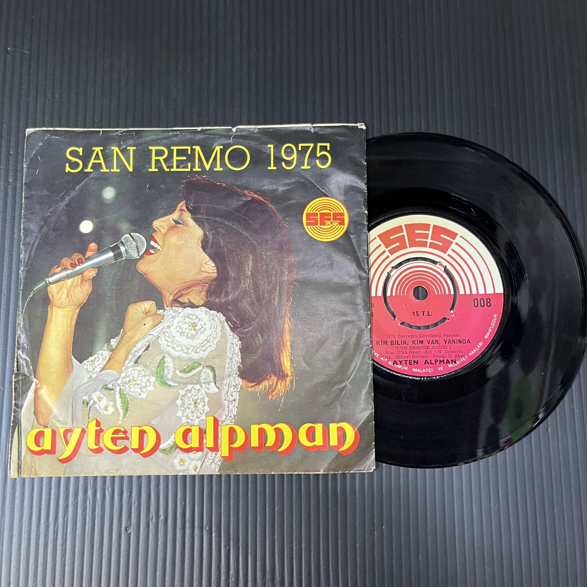 Ayten Alpman – Birazcık Umut / Kim Bilir Kim Var Yanında