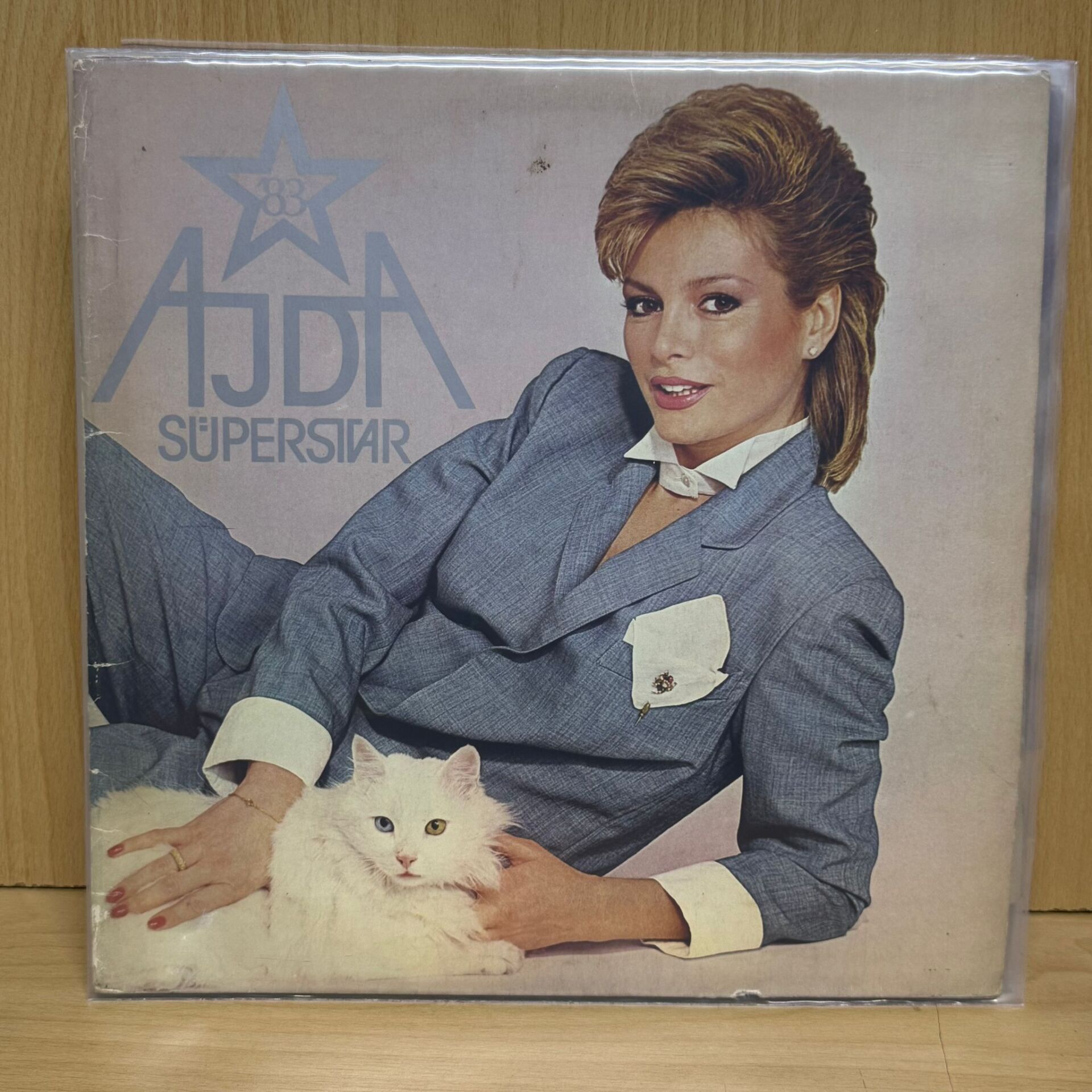 Ajda* – Süperstar '83