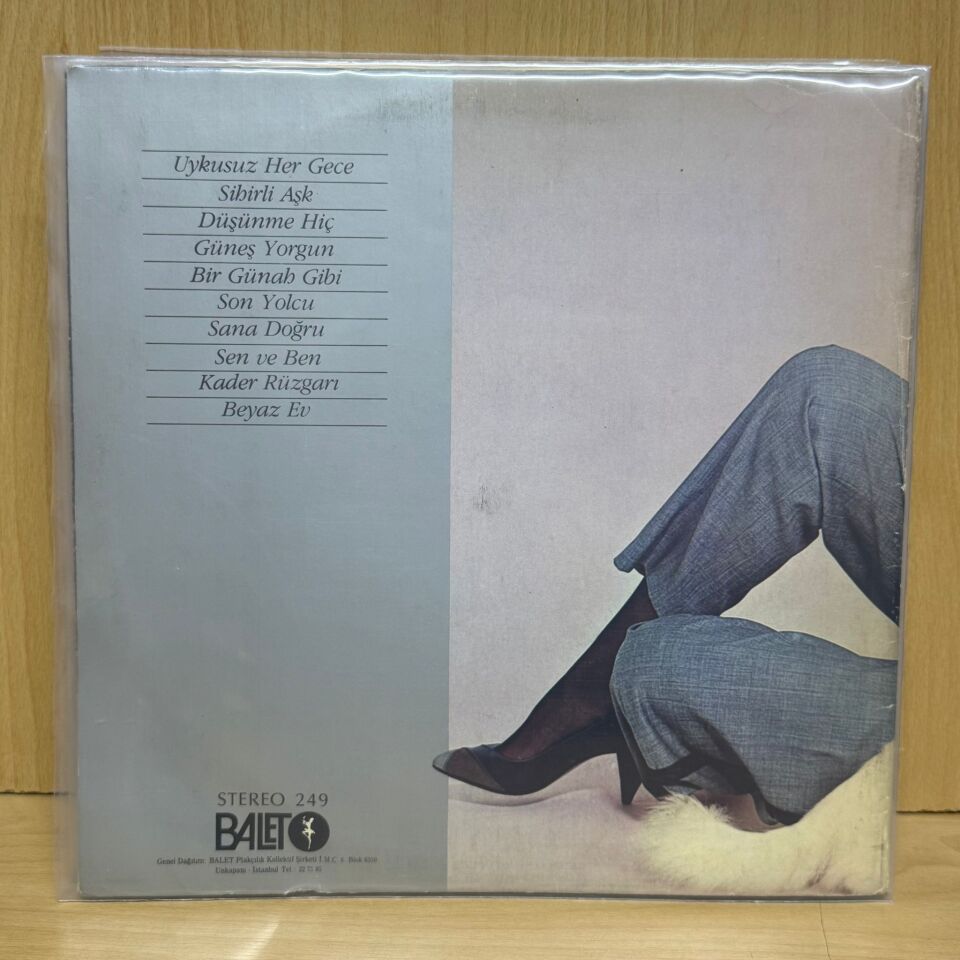 Ajda* – Süperstar '83