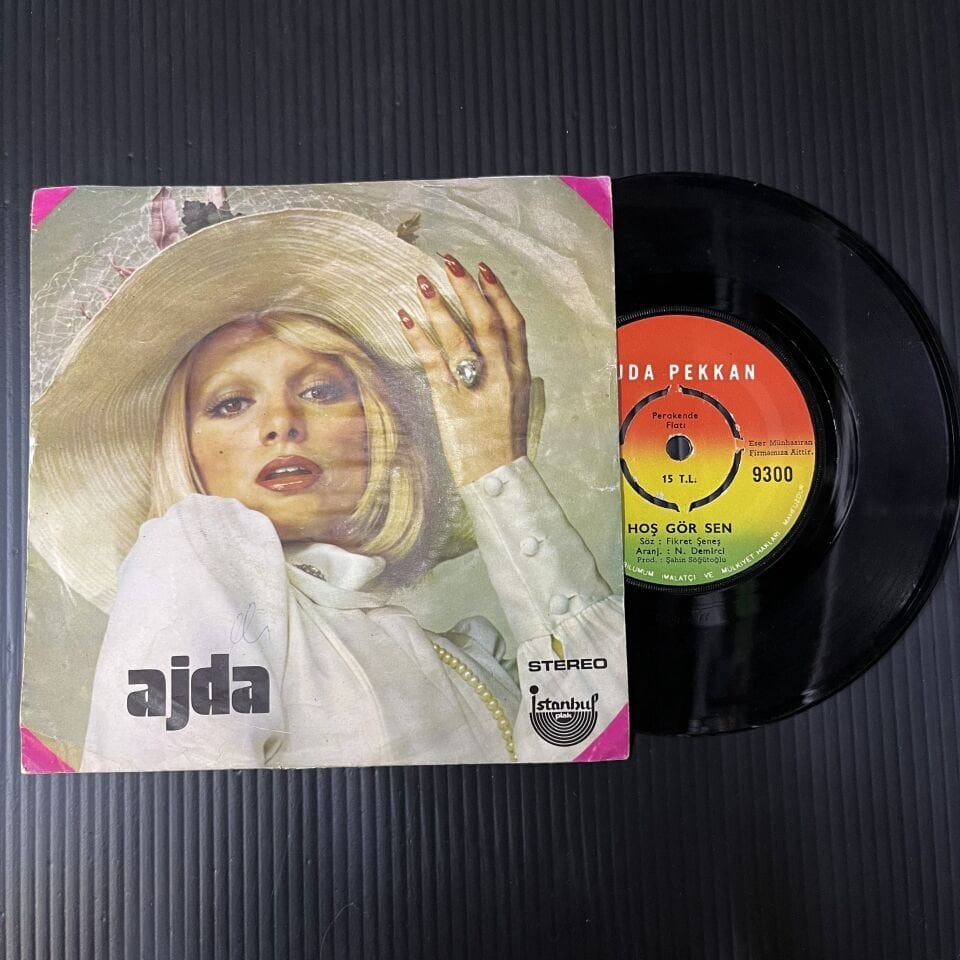 Ajda Pekkan – Hoş Gör Sen / Sana Ne, Kime Ne?