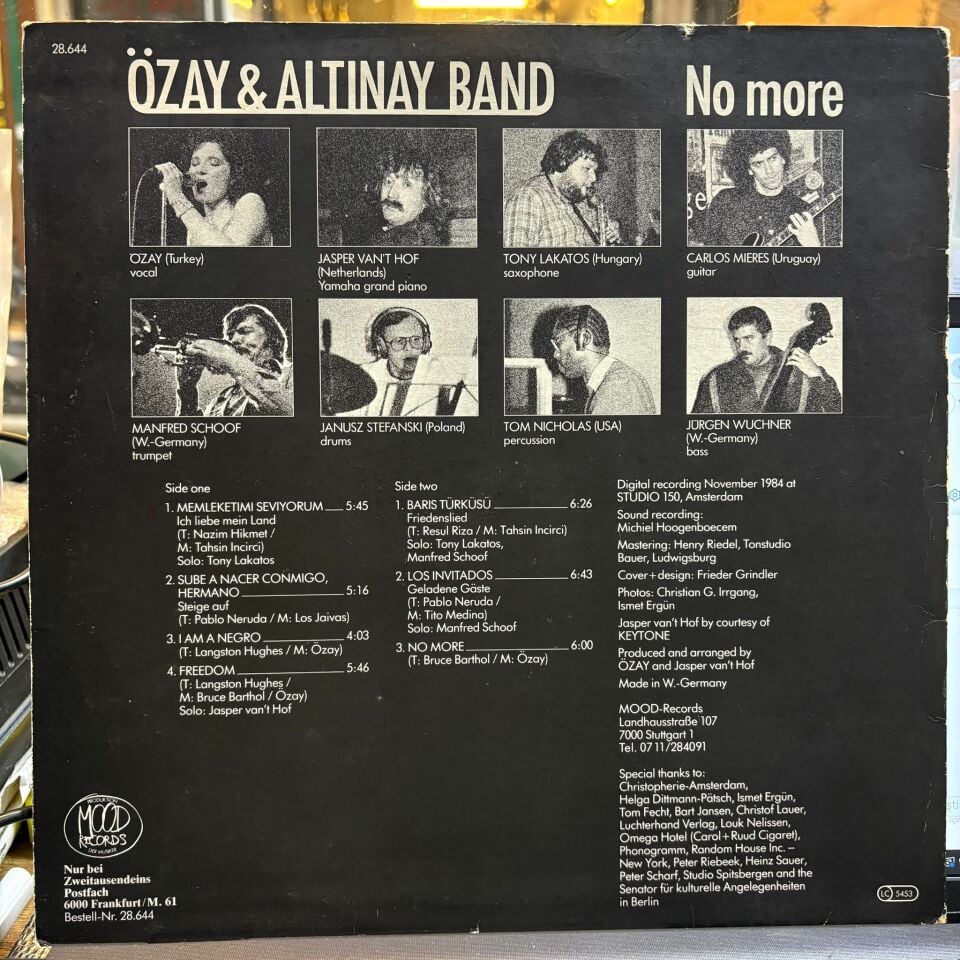 Özay & Altinay Band – No More