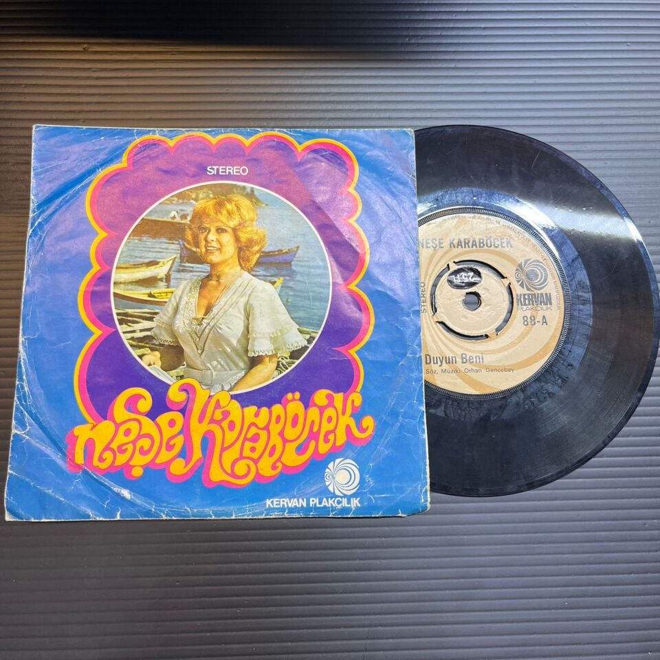 Neşe Karaböcek – Duyun Beni / Ne Umdum Ne Buldum