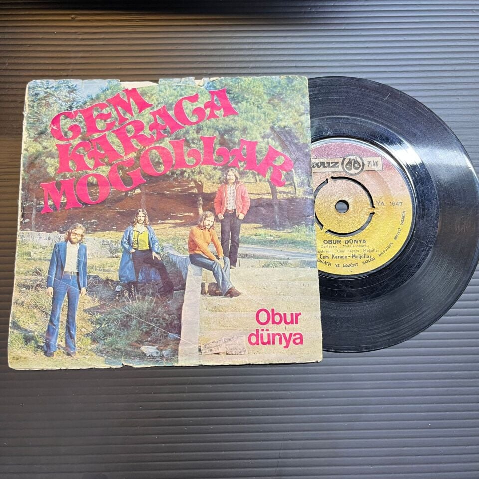 Cem Karaca, Moğollar – Obur Dünya / El Çek Tabip