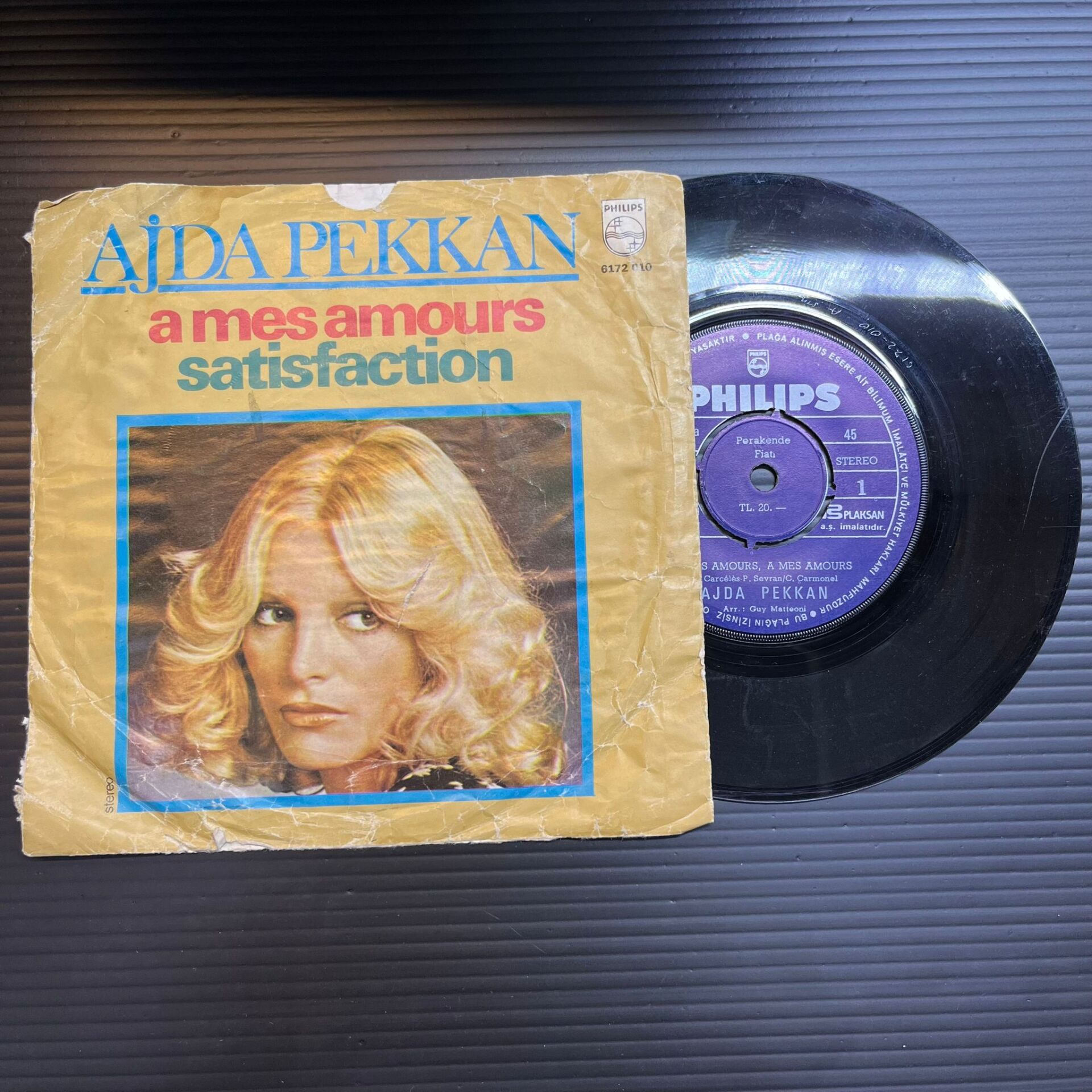 Ajda Pekkan – A Mes Amours / Satisfaction