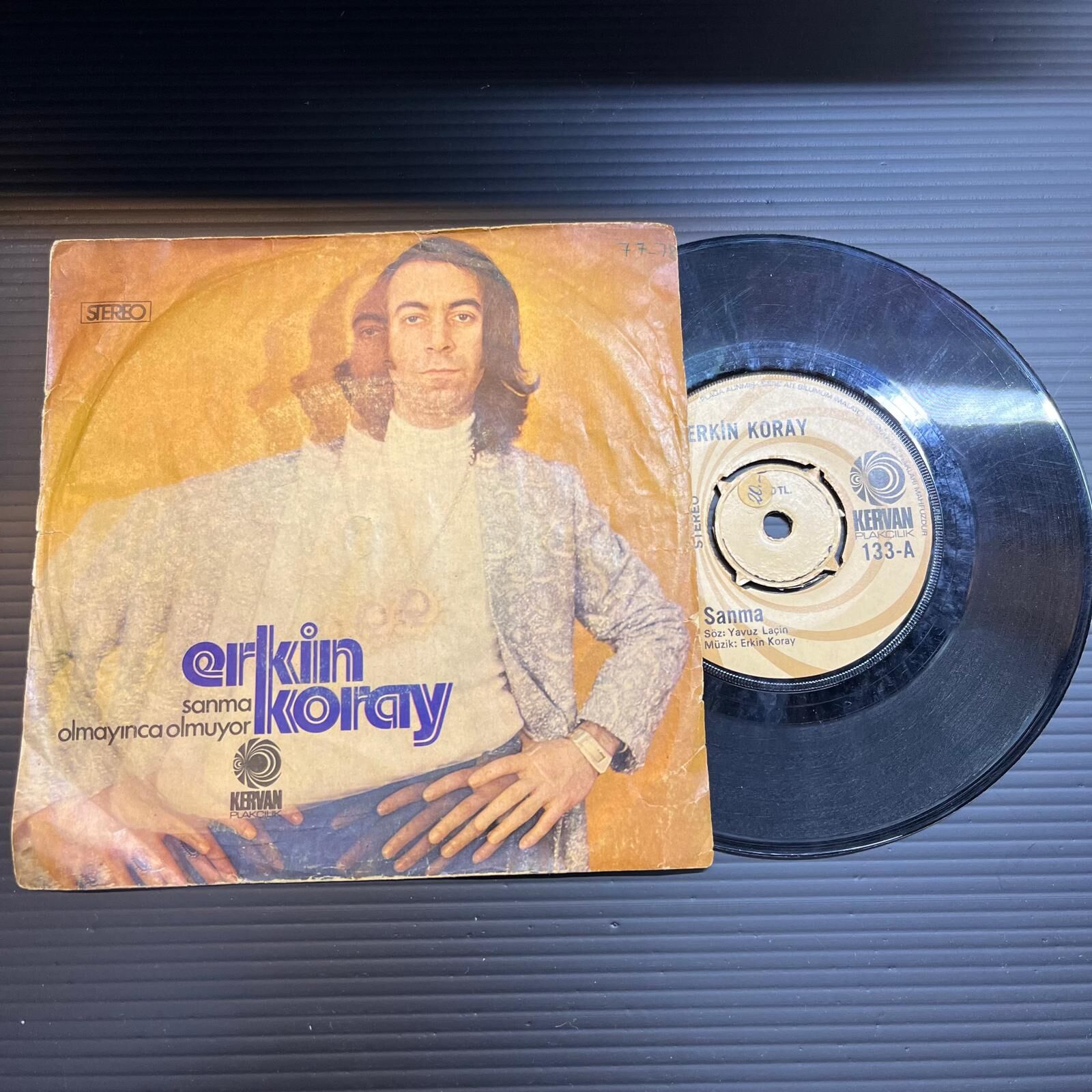 Erkin Koray – Sanma / Olmayınca Olmuyor