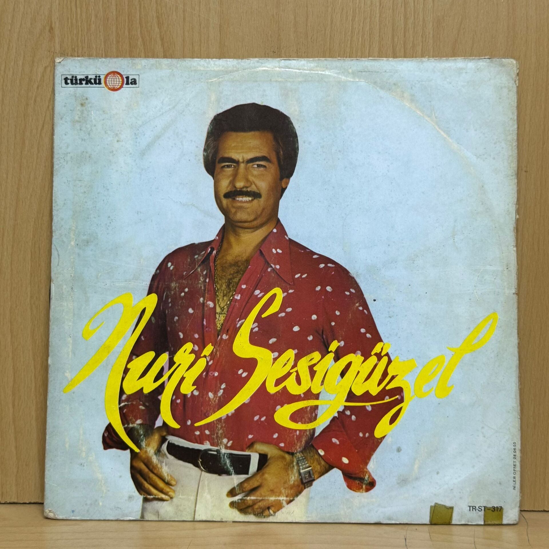 Nuri Sesigüzel – Benden Ayrılalı