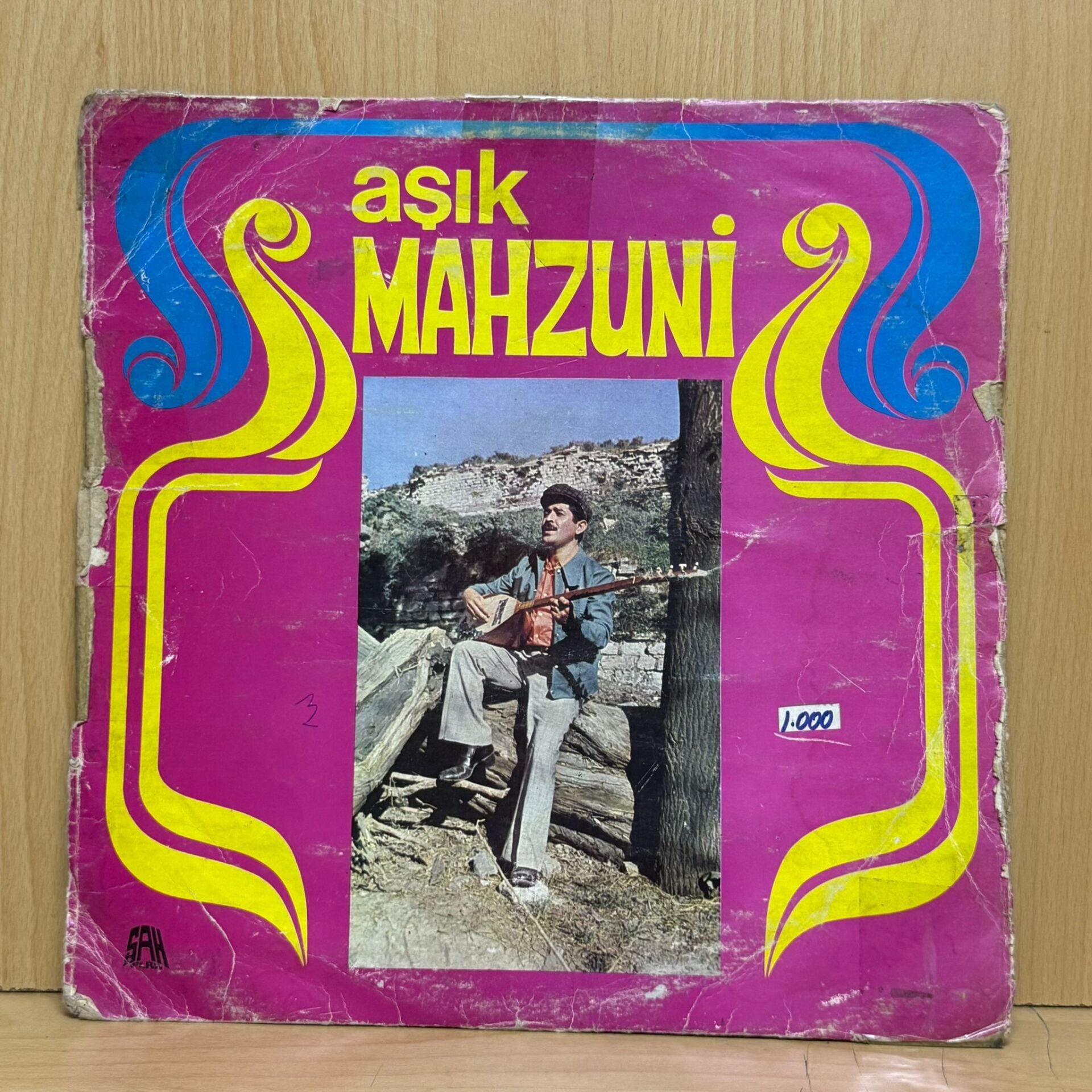 Aşık Mahzuni* – Ararlar Beni