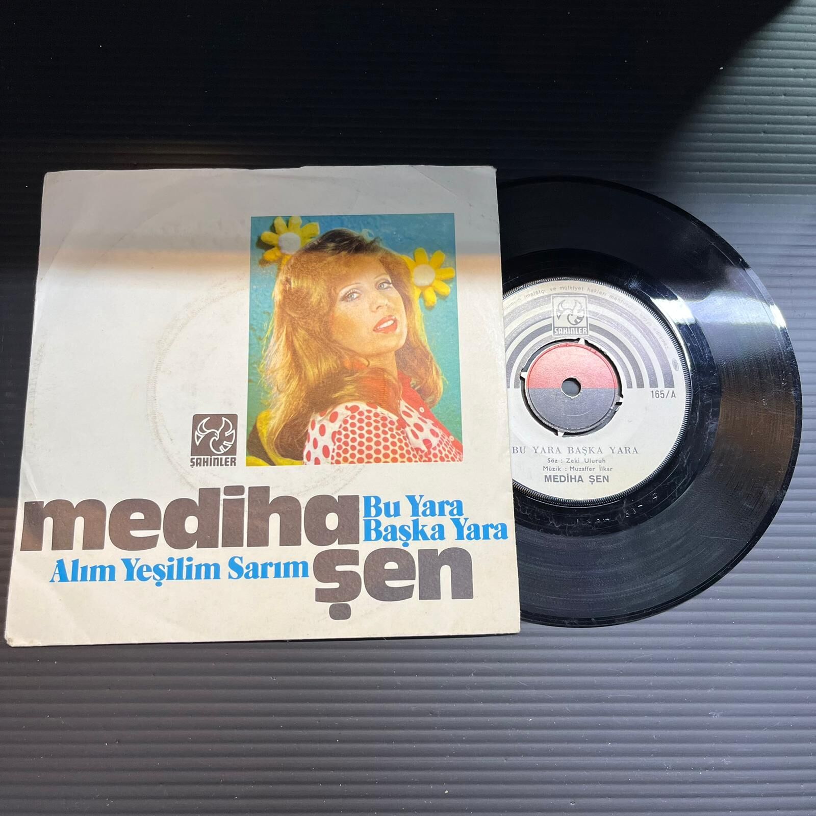 Mediha Şen* – Bu Yara Başka Yara / Alım Yeşilim Sarım