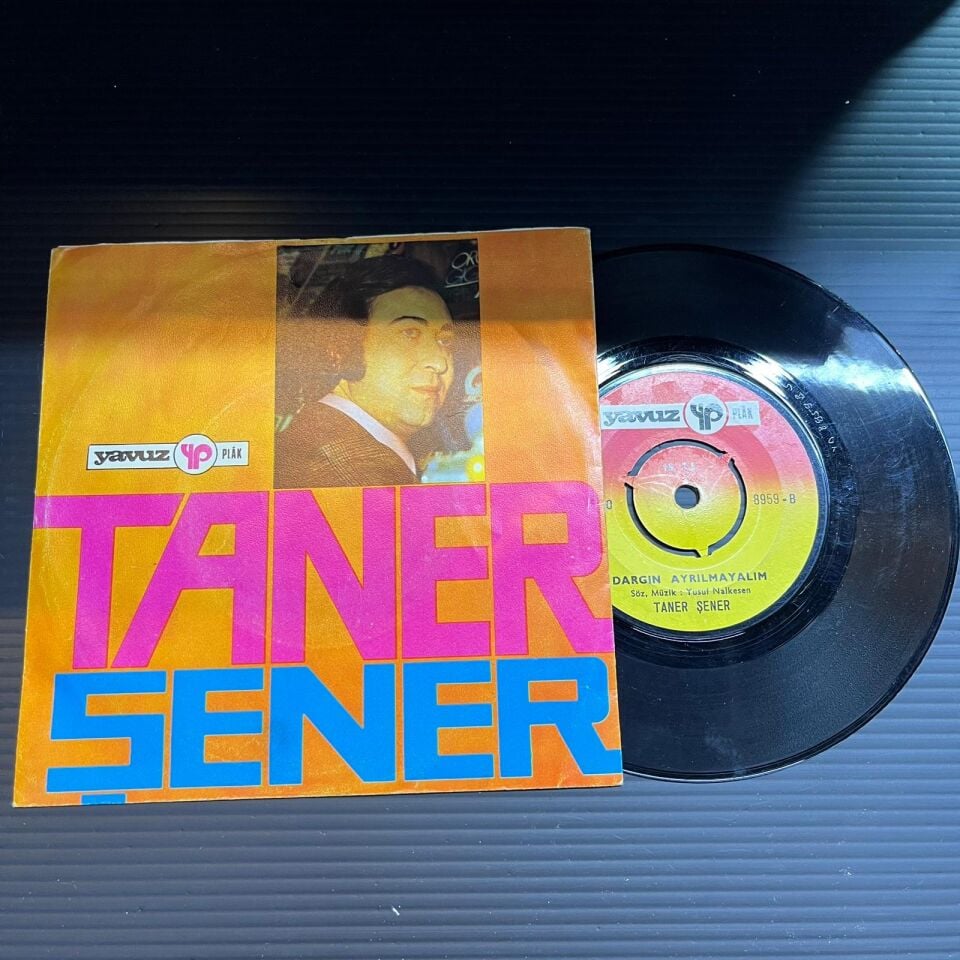 Taner Şener – Kadehinde Zehir Olsa / Dargın Ayrılmayalım